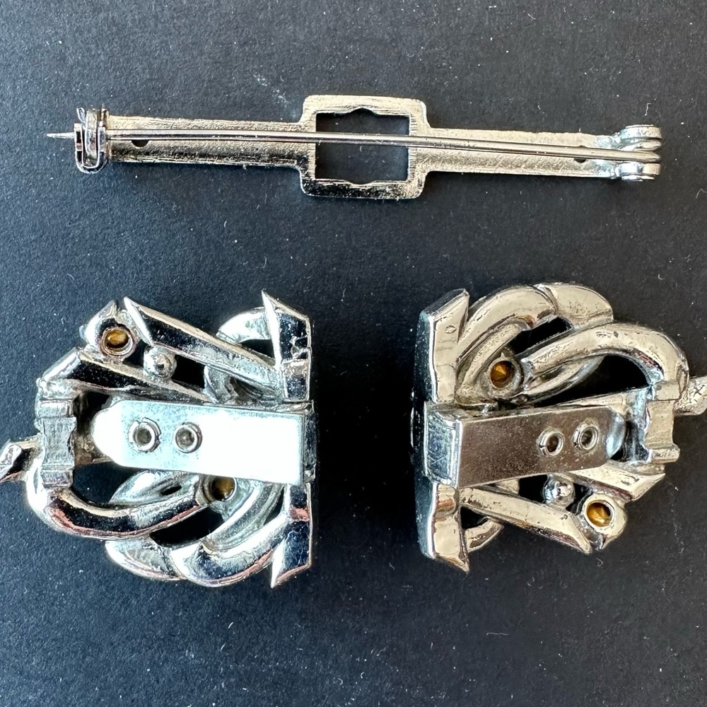 Art Deco Duette-Style Brooch 1940’s - Picture 4 of 7